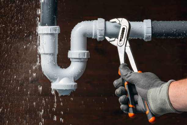 Professional Leak Detection technician working in Crumpton, MD